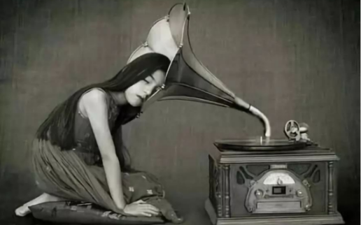 上海市出軌調(diào)查取證：享受每時(shí)每刻人生的心